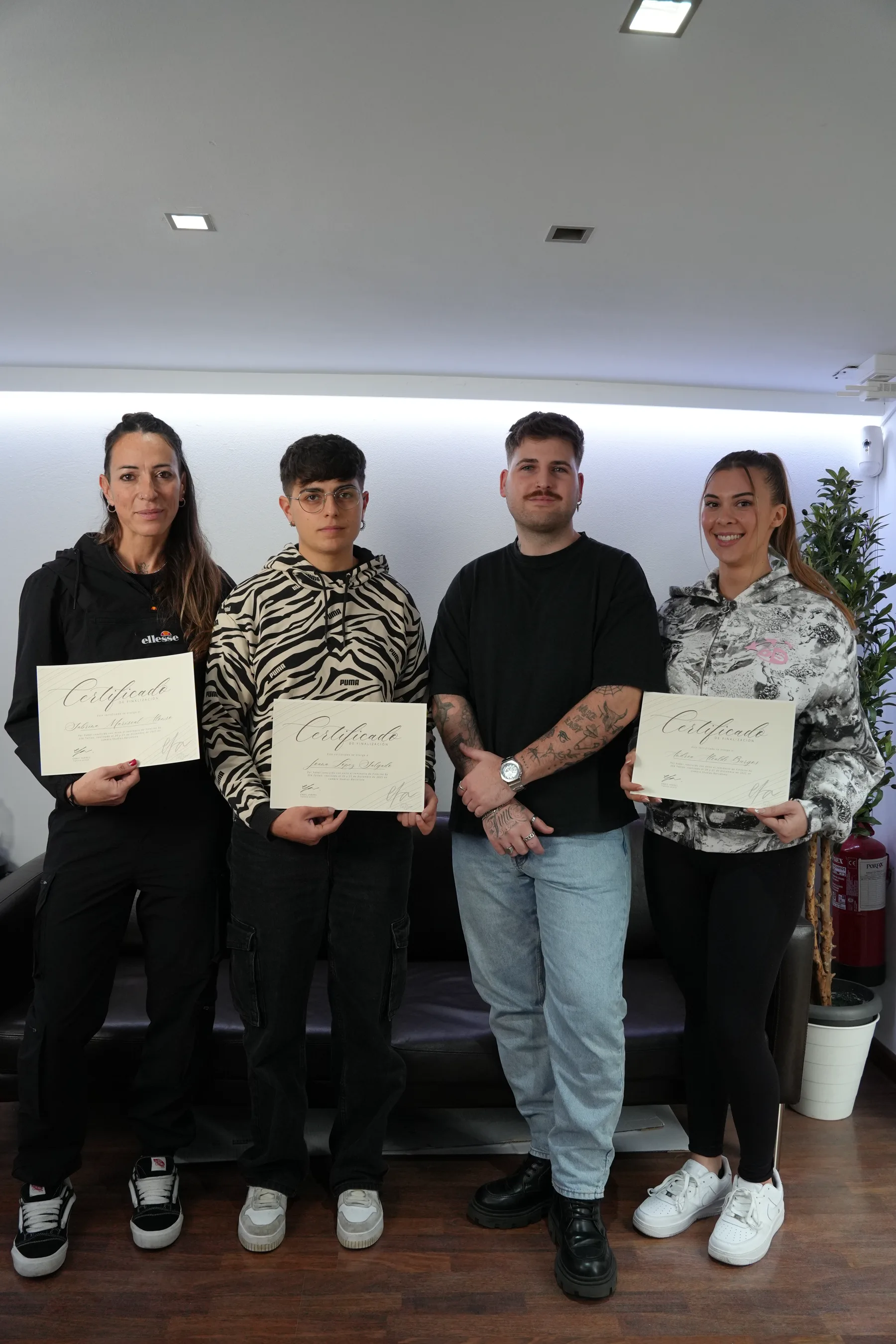 Aprendizaje en un estudio de tatuaje profesional